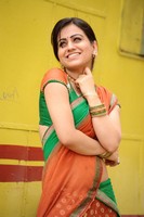 Aksha Latest Stills